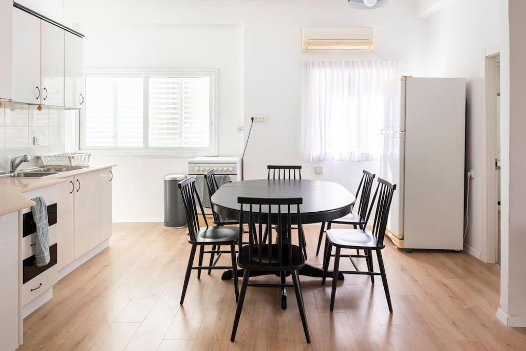 Appartement Specious Apartment, Fun, Close To The Beach! *