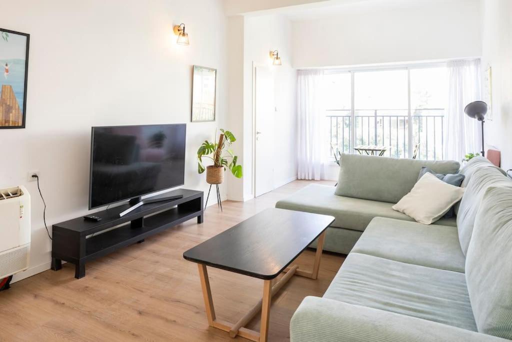 Appartement Specious Apartment, Fun, Close To The Beach! Tel-Aviv